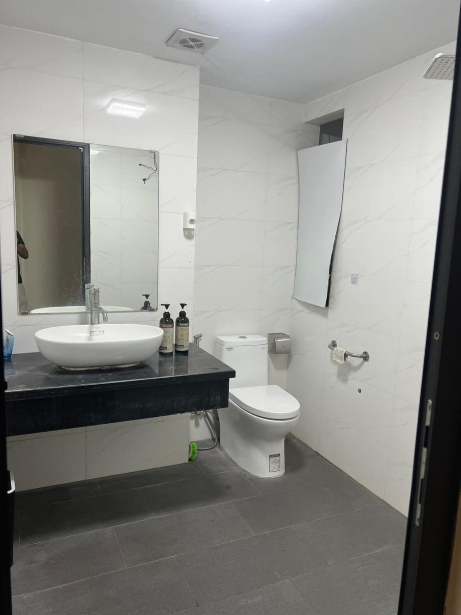 Venus Apartment Trung Phung Hanoi Exterior foto